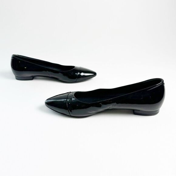 CHANEL Black Patent Leather CC Logo Ballet Flats Size 38.5 Pointed Almond Cap To - Picture 10 of 13